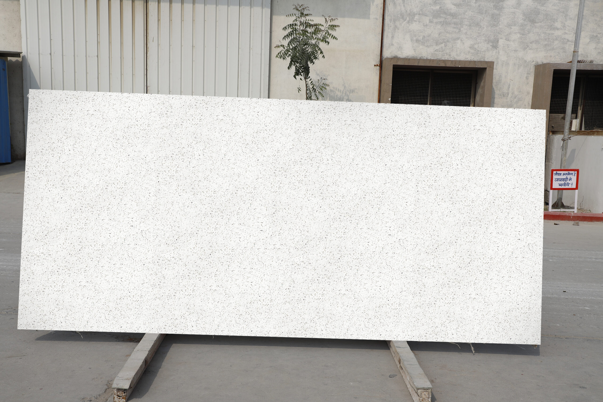 White quartz stone cheap